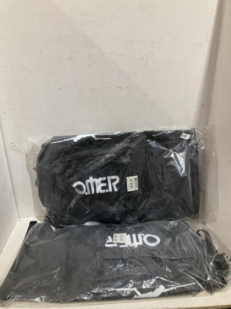 Lot 828  
            Birmingham SR108 - Parcel Delivery Only 

                
2 X OMER BLACK DRY BACKPACKS