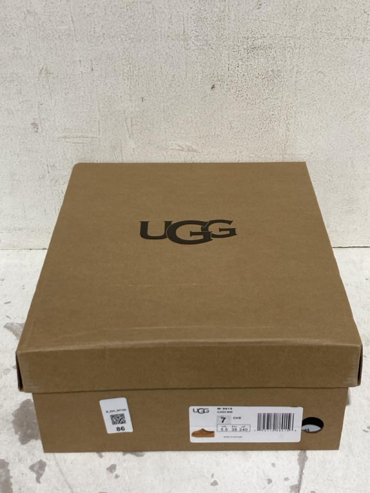 Lot 86  
            Birmingham SR108 - Parcel Delivery Only 

                
UGG W/CLASSIC MINI SLIPPERS SIZE 5.5