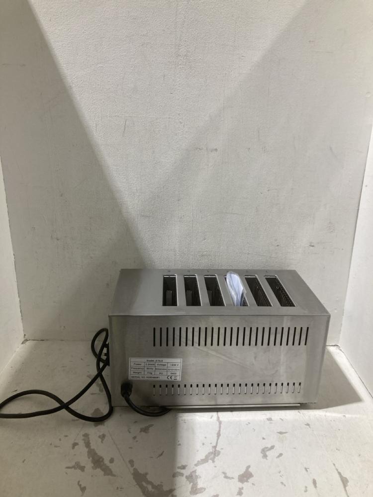 Lot 881  
            Birmingham SR108 - Parcel Delivery Only 

                
6 SLICE ELECTRIC METAL TOASTER