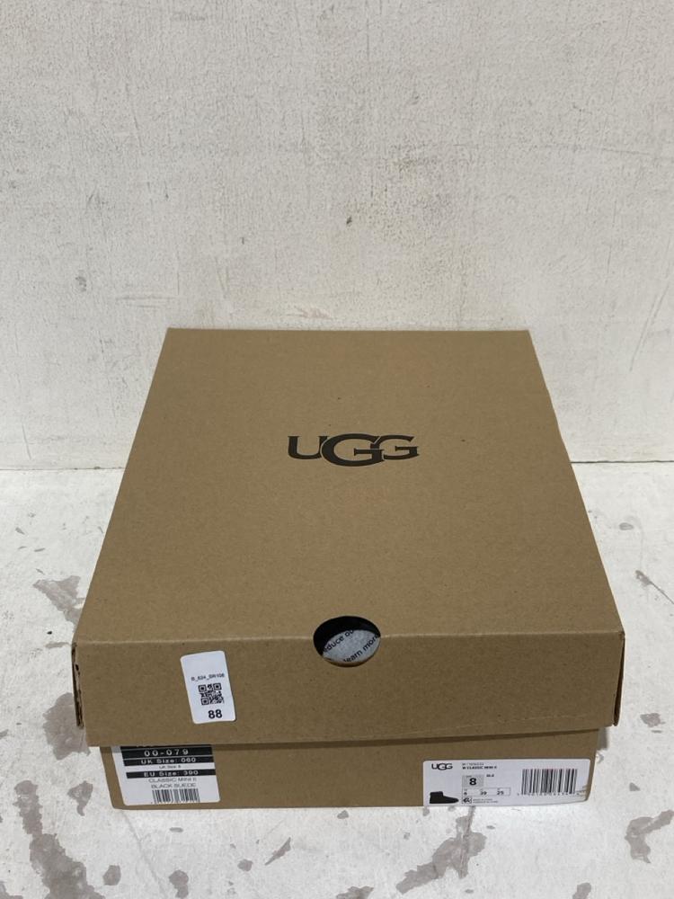 Lot 88  
            Birmingham SR108 - Parcel Delivery Only 

                
UGG W/CLASSIC MINI 2 SLIPPERS SIZE 6