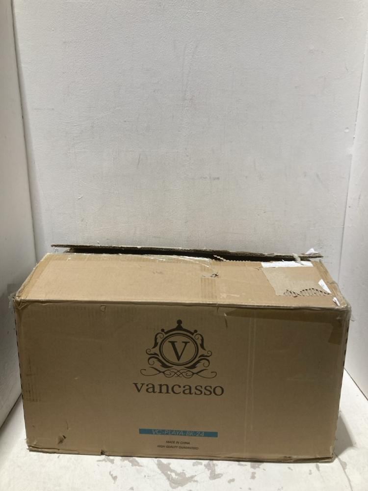 Lot 904  
            Birmingham SR108 - Parcel Delivery Only 

                
BLACK CROCKERY DINNER SET