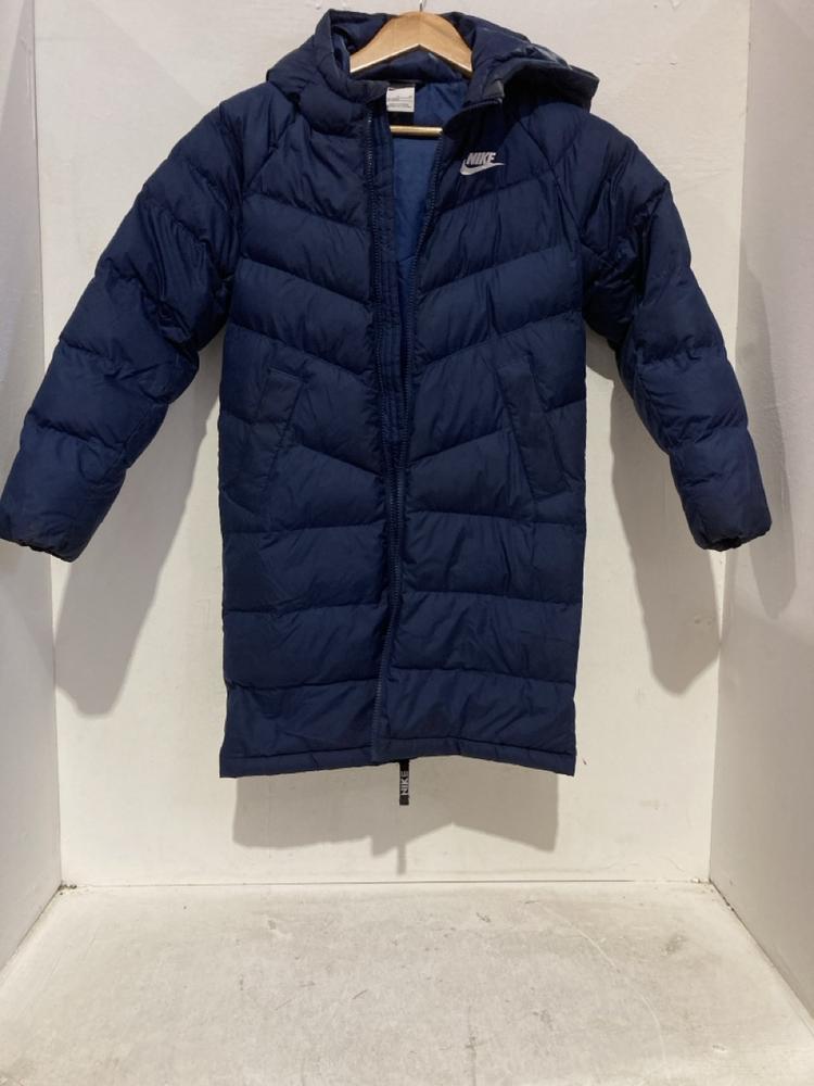 Lot 1032  
            Birmingham SR107 - Parcel Delivery Only 

                
NIKE BLUE MENS PUFFER COAT WATERPROOF SIZE S