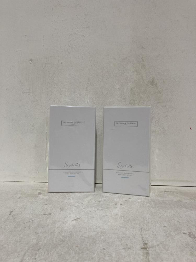 Lot 1040  
            Birmingham SR107 - Parcel Delivery Only 

                
2 X ASSORTED BEAUTY PRODUCTS TO INCLUDE THE WHITE COMPANY SEYCHELLES BATH BODY GI...
