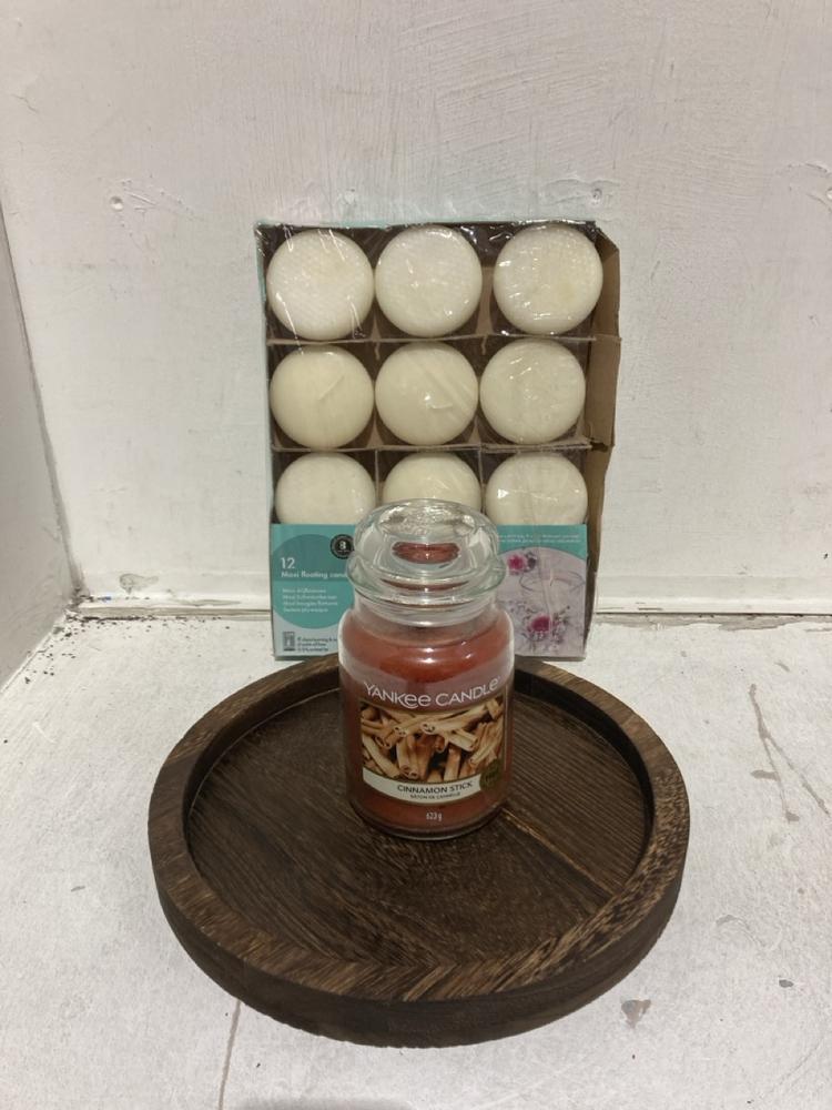 Lot 1147  
            Birmingham SR107 - Parcel Delivery Only 

                
ASSORTED HOMEWARE TO INCLUDE LARGE WOODWICK FIRESIDE CANDLE