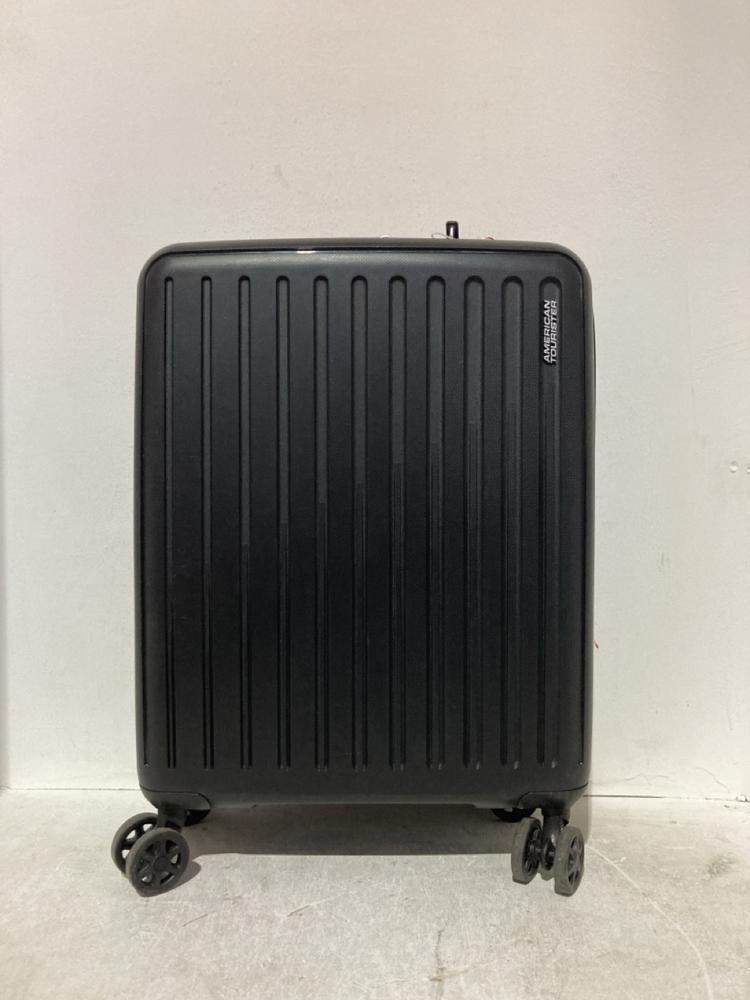 Lot 114  
            Birmingham SR107 - Parcel Delivery Only 

                
AMERICAN TOURISTER BLACK HARD SHELL MEDIUM SUITCASE