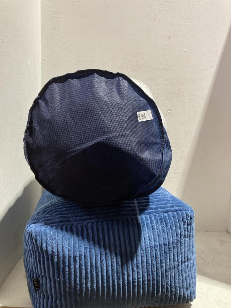 Lot 1250  
            Birmingham SR107 - Parcel Delivery Only 

                
2 X ITEMS TO INCLUDE SILENTNIGHT HOTEL COLLECTION DUVET SIZE KING