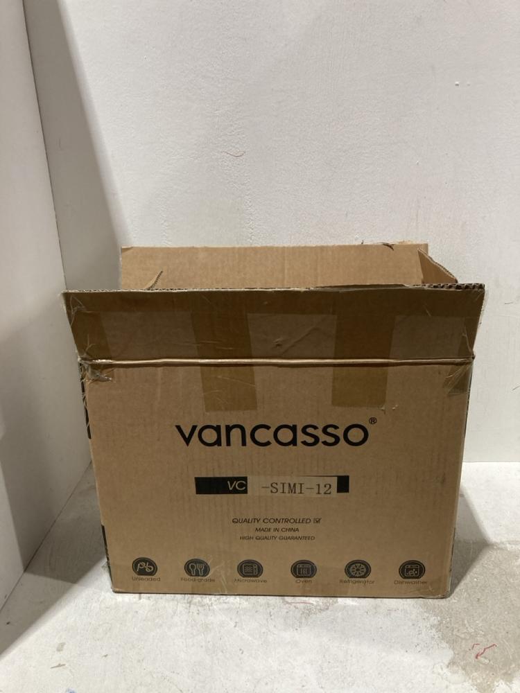 Lot 1287  
            Birmingham SR107 - Parcel Delivery Only 

                
VANCASSO DESIGN DINING SET