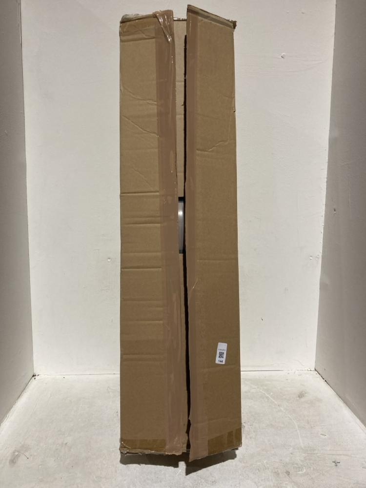 Lot 144  
            Birmingham SR107 - Parcel Delivery Only 

                
JOHN LEWIS & PARTNERS CHRISTMAS TREE GREEN SIZE UNKNOWN