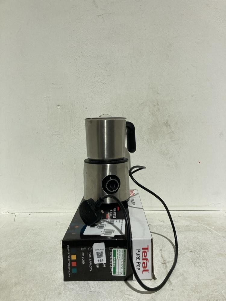 Lot 154  
            Birmingham SR107 - Parcel Delivery Only 

                
2 X ITEMS TO INCLUDE TEFAL PURE POP PORTABLE CLOTHES STEAMER