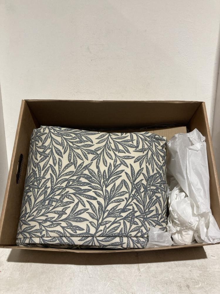 Lot 162  
            Birmingham SR107 - Parcel Delivery Only 

                
JOHN LEWIS & PARTNERS LANDING CURTAINS WHITE/GREY FLORAL SIZE UNKNOWN