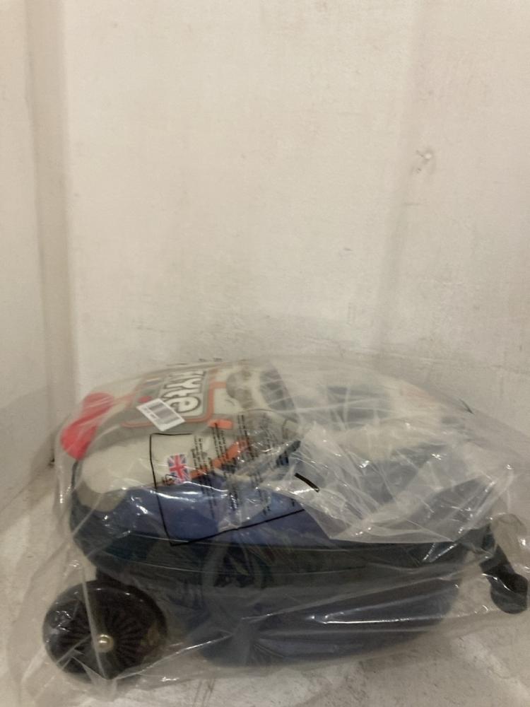 Lot 197  
            Birmingham SR107 - Parcel Delivery Only 

                
FLYTE AIRPORT SUITCASE SUITCASE KIDS BLUE SPACEMAN
