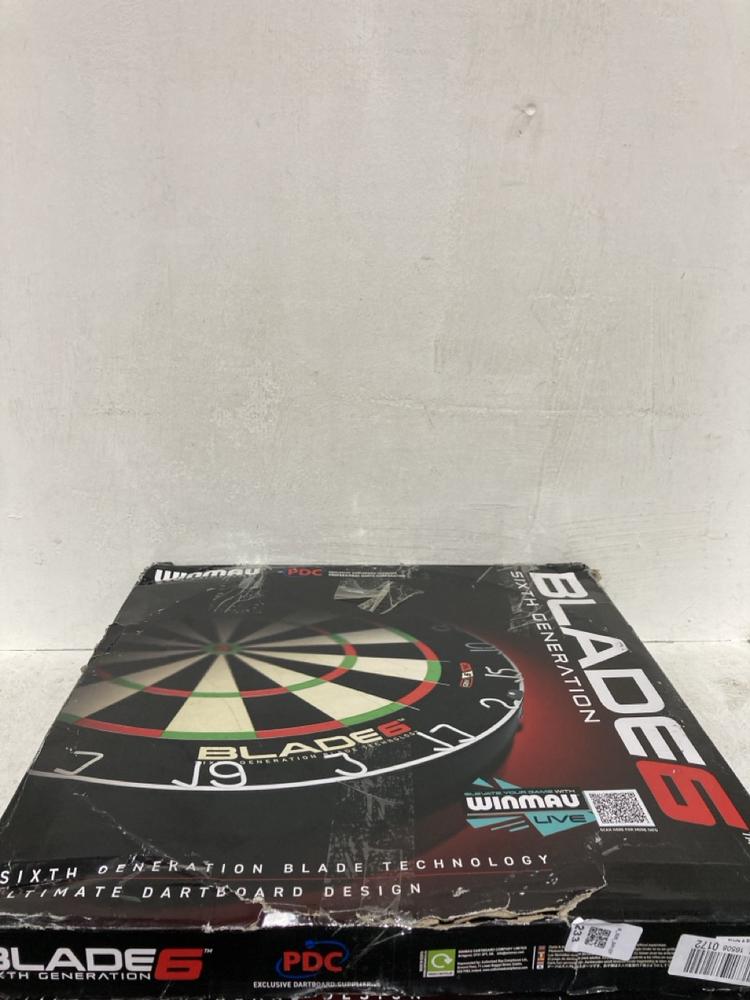 Lot 233  
            Birmingham SR107 - Parcel Delivery Only 

                
2 X WINMAU SIXTH GENERATION BLADE 6 PROFESSIONAL