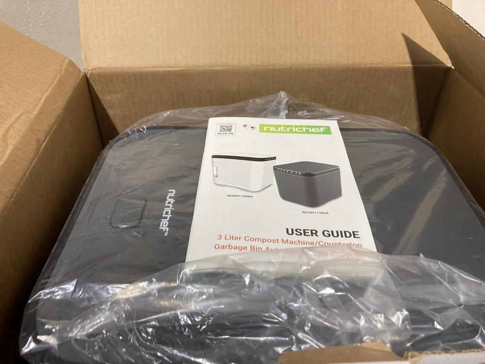 Lot 259  
            Birmingham SR107 - Parcel Delivery Only 

                
NUTRICHEF 3L COMPOST MACHINE/COUNTERTOP