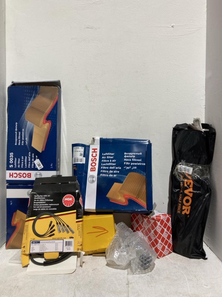 Lot 350  
            Birmingham SR107 - Parcel Delivery Only 

                
CAR PARTS TO INCLUDE BOSCH S0035 AIR FILTER