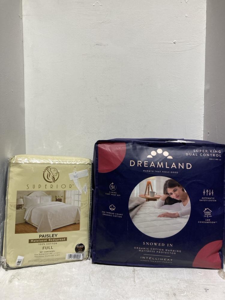 Lot 353  
            Birmingham SR107 - Parcel Delivery Only 

                
SUPERIOR PAISLEY MATELASSE BEDSPREAD AND DREAMLAND MATTRESS