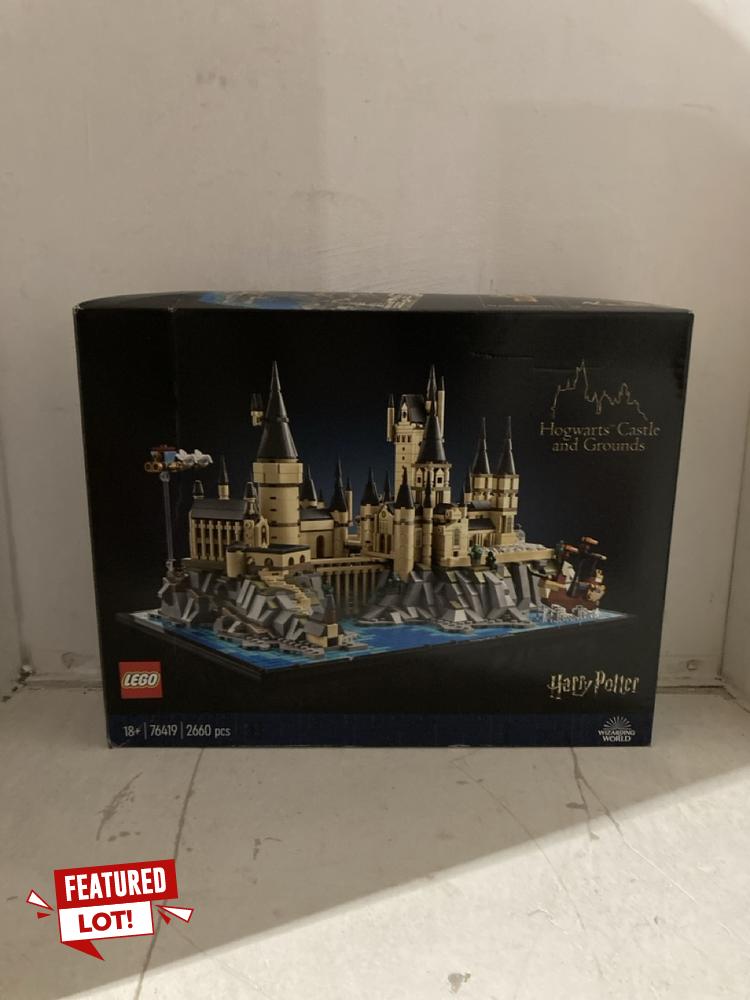 Lot 3  
            Birmingham SR107 - Parcel Delivery Only 

                
LEGO HARRY POTTER HOGWARTS CASTLE AND GROUNDS 76419 ORIGINAL RRP £149