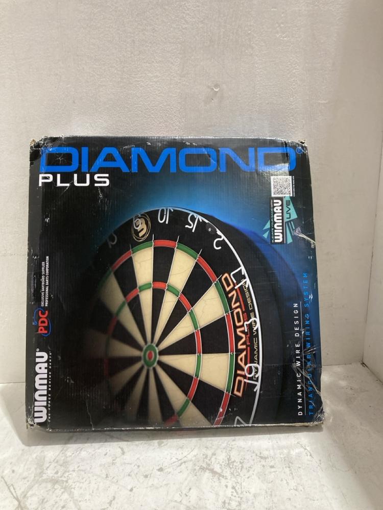Lot 482  
            Birmingham SR107 - Parcel Delivery Only 

                
WINMAU DIAMOND PLUS DARTBOARD