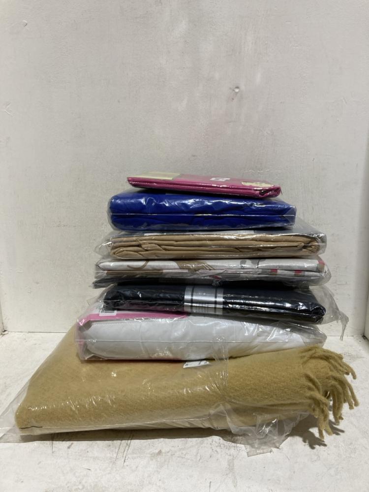 Lot 529  
            Birmingham SR107 - Parcel Delivery Only 

                
QTY OF SOFT FURNISHINGS TO INCLUDE SILENTNIGHT QUILTED MATTRESS PROTECTOR