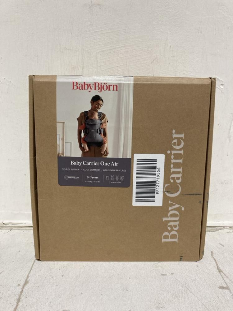 Lot 53  
            Birmingham SR107 - Parcel Delivery Only 

                
BABYBJORN BABY CARRIER HARMONY 0-3Y ORIGINAL RRP £208
