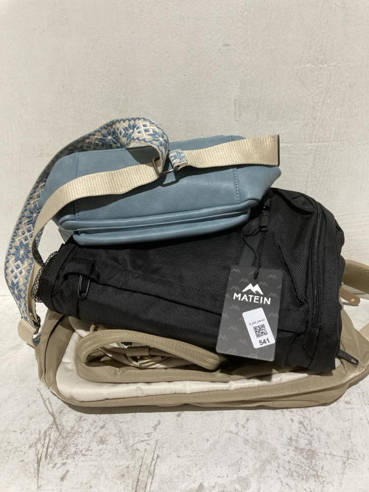 Lot 541  
            Birmingham SR107 - Parcel Delivery Only 

                
3 X ASSORTED BAGS TO INCLUDE MATEIN RUCKSACK IN BLACK