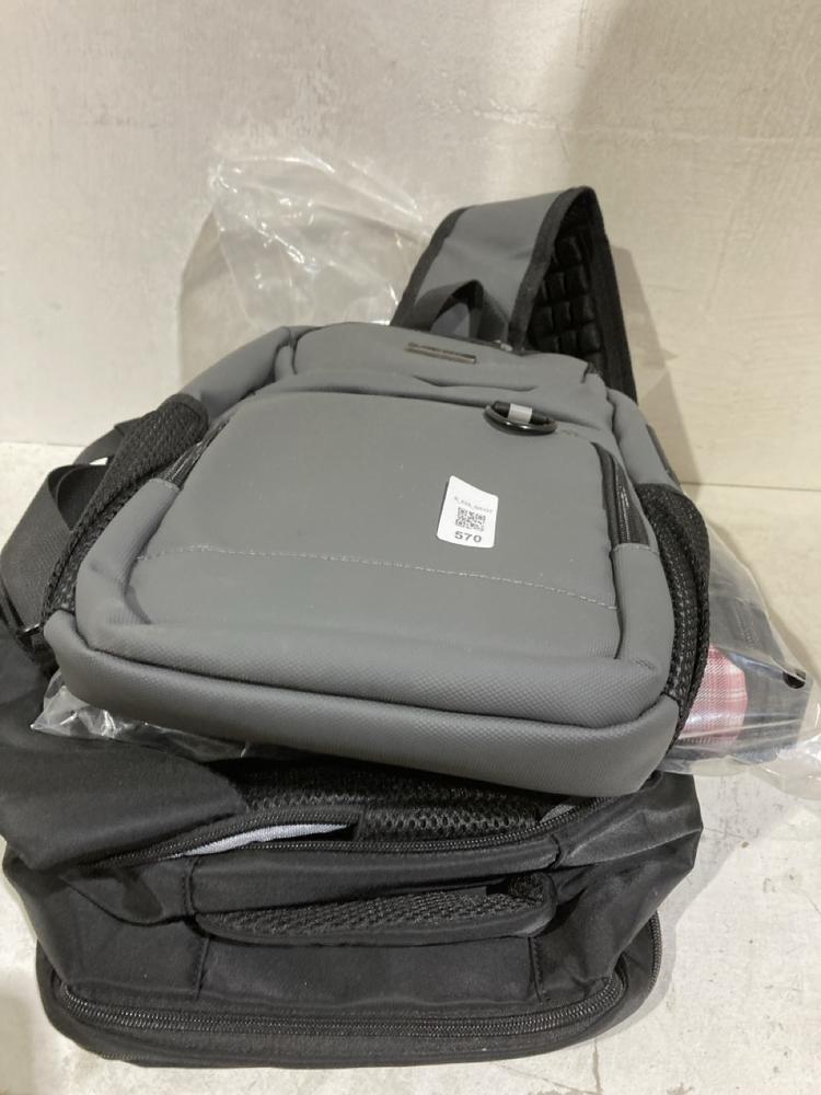 Lot 570  
            Birmingham SR107 - Parcel Delivery Only 

                
3 X ASSORTED BAGS TO INCLUDE RUCKSACK IN GREY