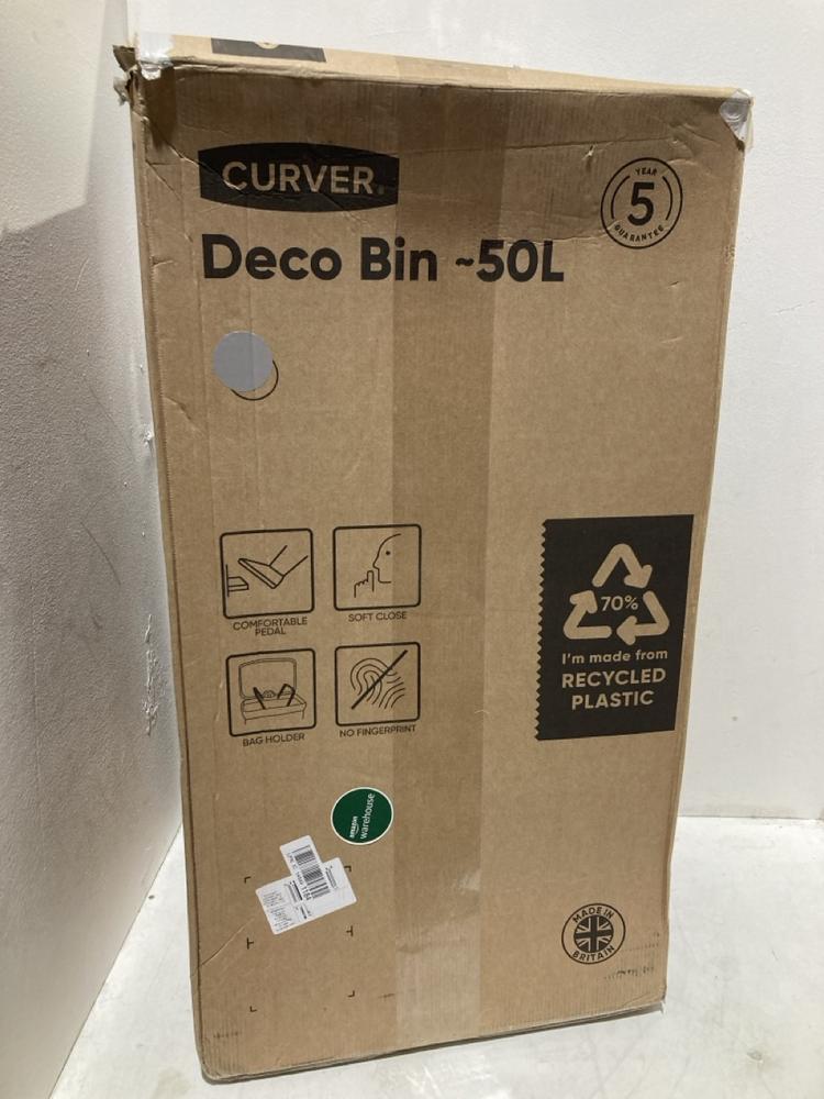 Lot 590  
            Birmingham SR107 - Parcel Delivery Only 

                
CURVER DECO BIN 50L SILVER