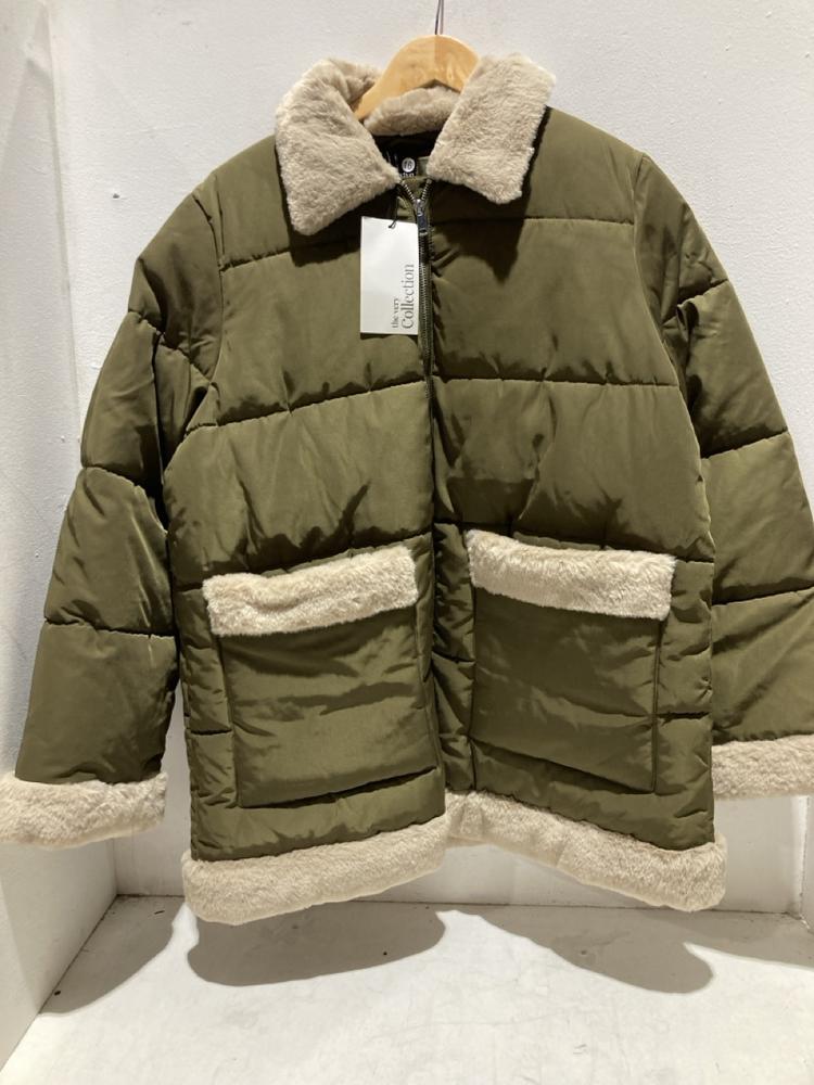 Lot 614  
            Birmingham SR107 - Parcel Delivery Only 

                
THE VERY COLLECTION GREEN COAT SIZE 16