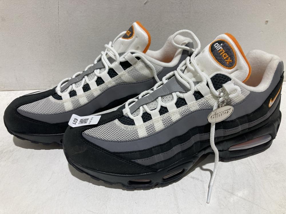 Lot 631  
            Birmingham SR107 - Parcel Delivery Only 

                
GREY NIKE AIR MAX 95 BIG BUBBLE TRAINERS SIZE 11.5
