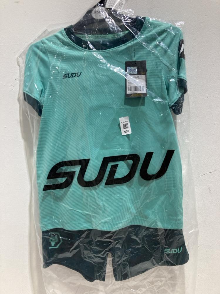 Lot 636  
            Birmingham SR107 - Parcel Delivery Only 

                
WOLVES AWAY INFANT KIT 5-6 YEARS