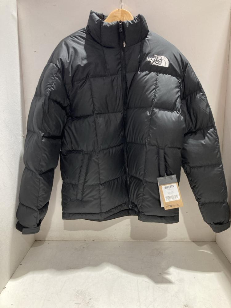 Lot 679  
            Birmingham SR107 - Parcel Delivery Only 

                
THE NORTH FACE LHOTSE JACKET IN BLACK - SIZE M