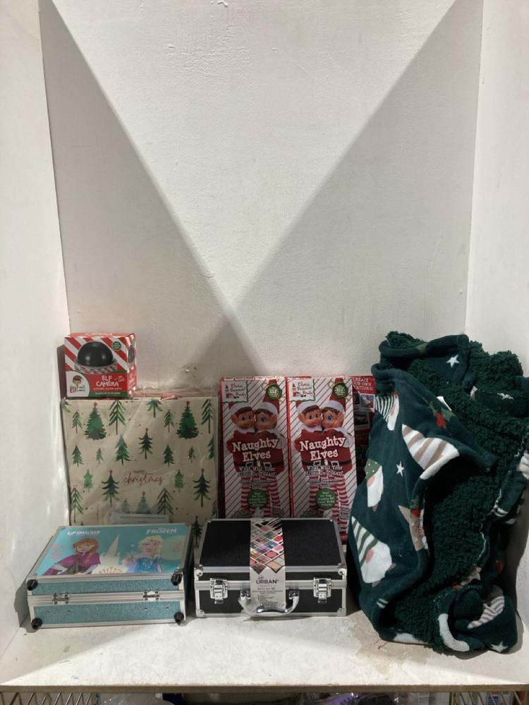 Lot 692  
            Birmingham SR107 - Parcel Delivery Only 

                
CHRISTMAS THEMED ITEMS TO INCLUDE NAUGHTY ELVES DOLLS