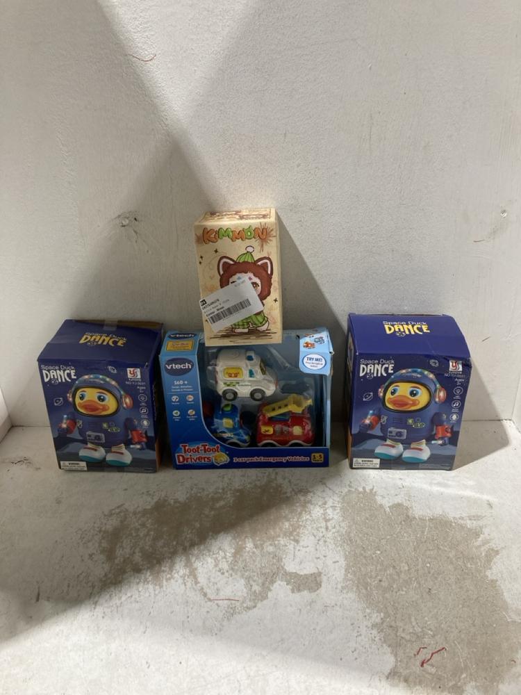 Lot 708  
            Birmingham SR107 - Parcel Delivery Only 

                
ASSORTED CHILDRENS TOYS TO INCLUDE SPACE DANCE DUCK