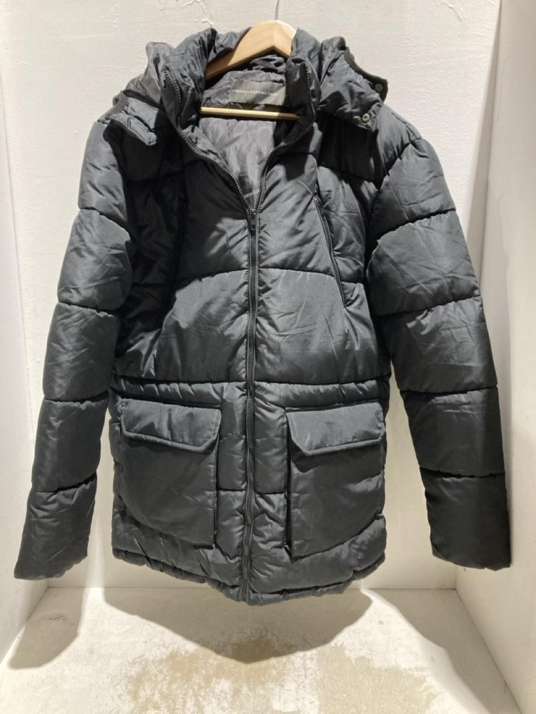 Lot 744  
            Birmingham SR107 - Parcel Delivery Only 

                
FRENCH CONNECTION WOMENS BLACK PUFFER COAT SIZE L