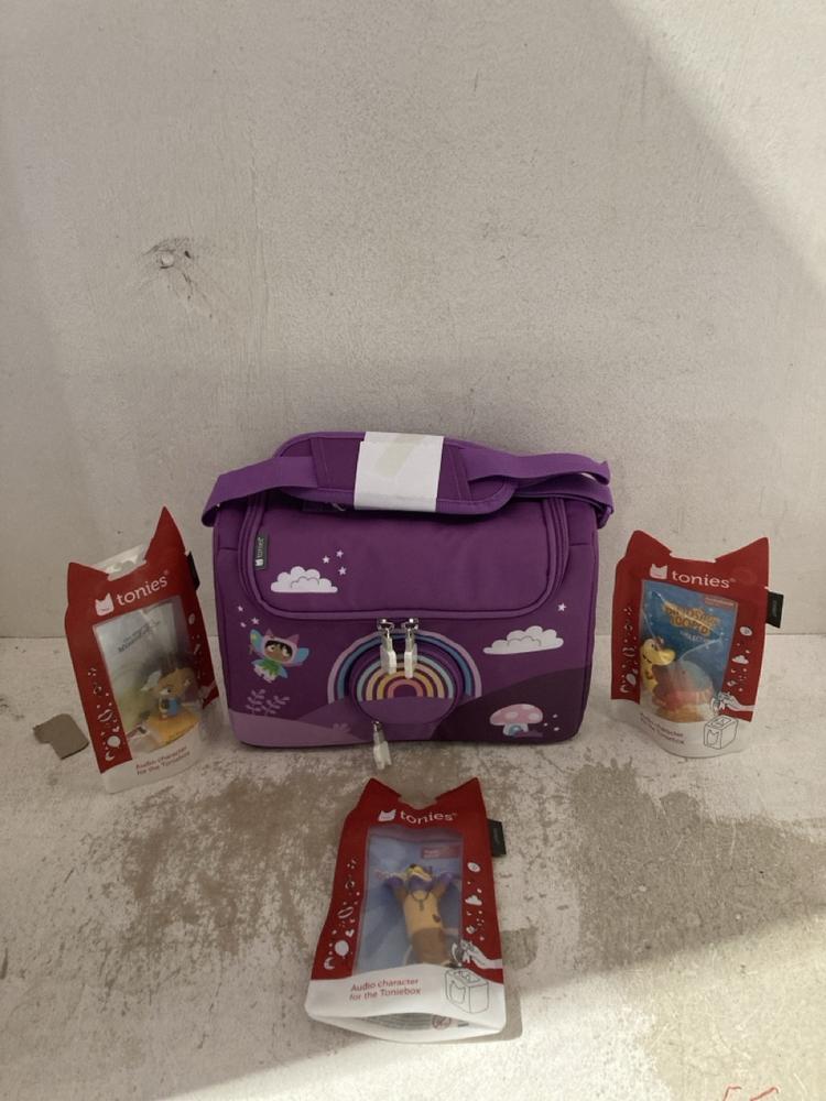 Lot 773  
            Birmingham SR107 - Parcel Delivery Only 

                
ASSORTED TONY'S ITEMS TO INCLUDE TONIE MUSIC BOX/BAG