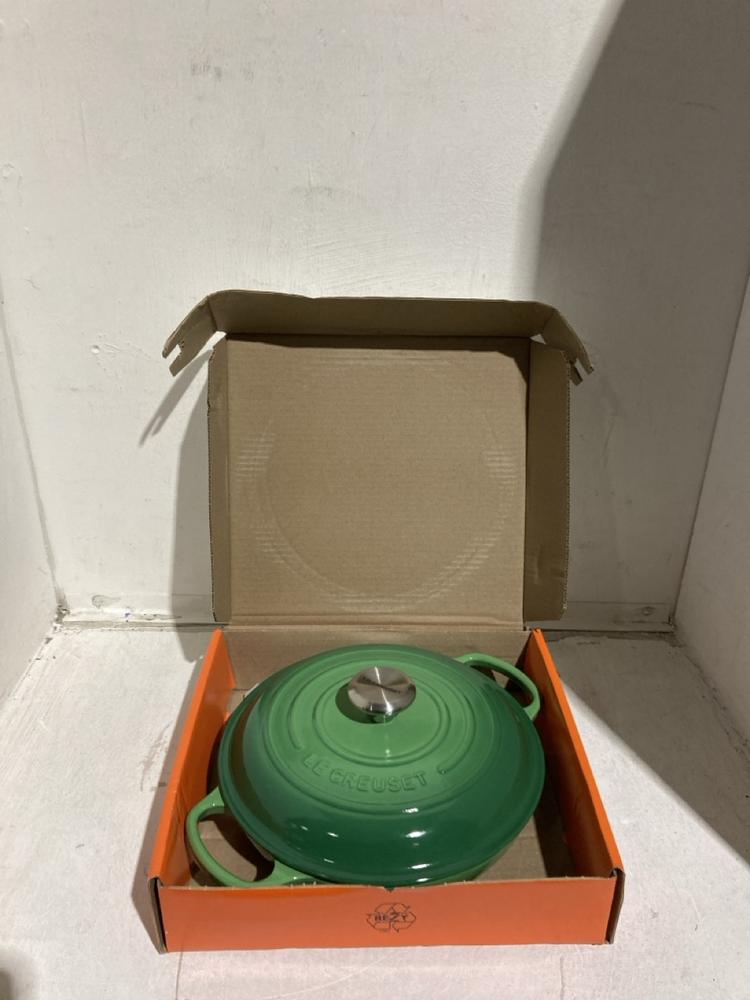 Lot 82  
            Birmingham SR107 - Parcel Delivery Only 

                
LE CREUSET SIGNATURE CASSEROLE / BRAISER 26CM ORIGINAL RRP £275