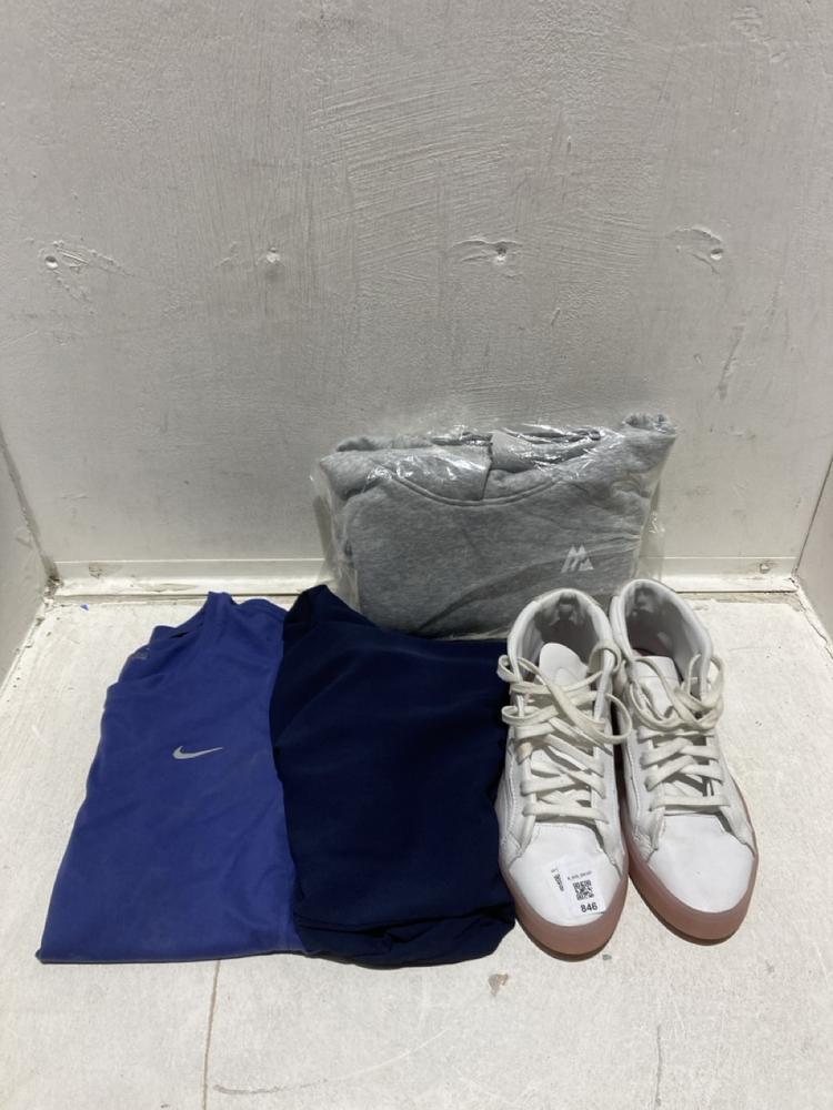 Lot 846  
            Birmingham SR107 - Parcel Delivery Only 

                
4 X CLOTHING ITEMS TO INCLUDE DOROTHY PERKINS BLOUSE TOP SIZE UK 12