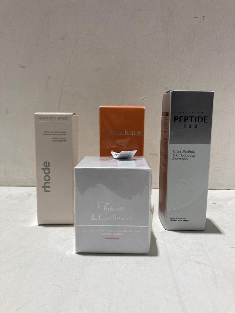 Lot 894  
            Birmingham SR107 - Parcel Delivery Only 

                
4 X ITEMS TO INCLUDE RHODE GLAZING MILK 124ML