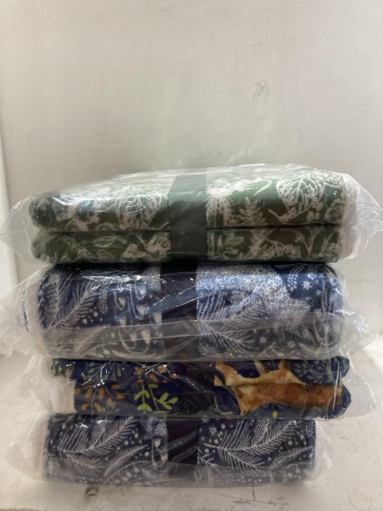Lot 963  
            Birmingham SR107 - Parcel Delivery Only 

                
ASSORTED LINEN TO INCLUDE DEYONGS ULTRA PLUSH PRINTED THROW