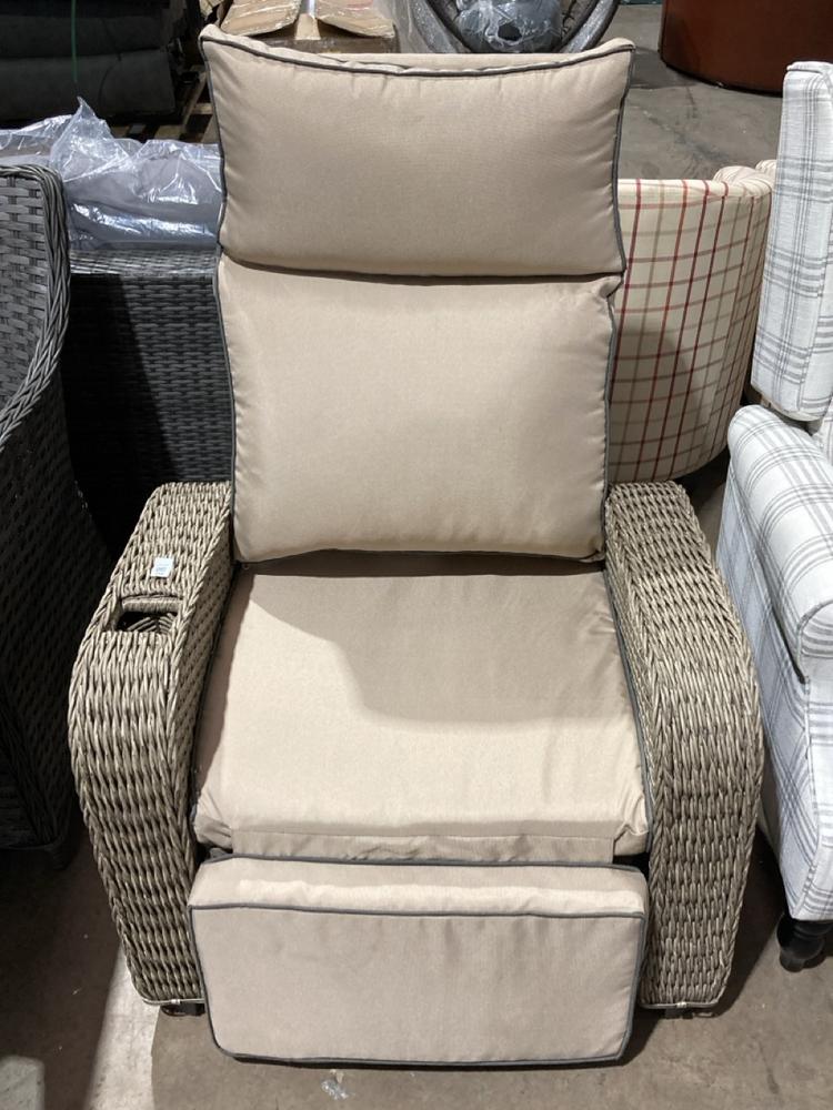 Lot 110  
            Birmingham SR106 - Collection or Optional Delivery Available 

                
RATTAN OUTDOOR POWER RECLINER ARMCHAIR (LOCATION: ROW 5 - C )