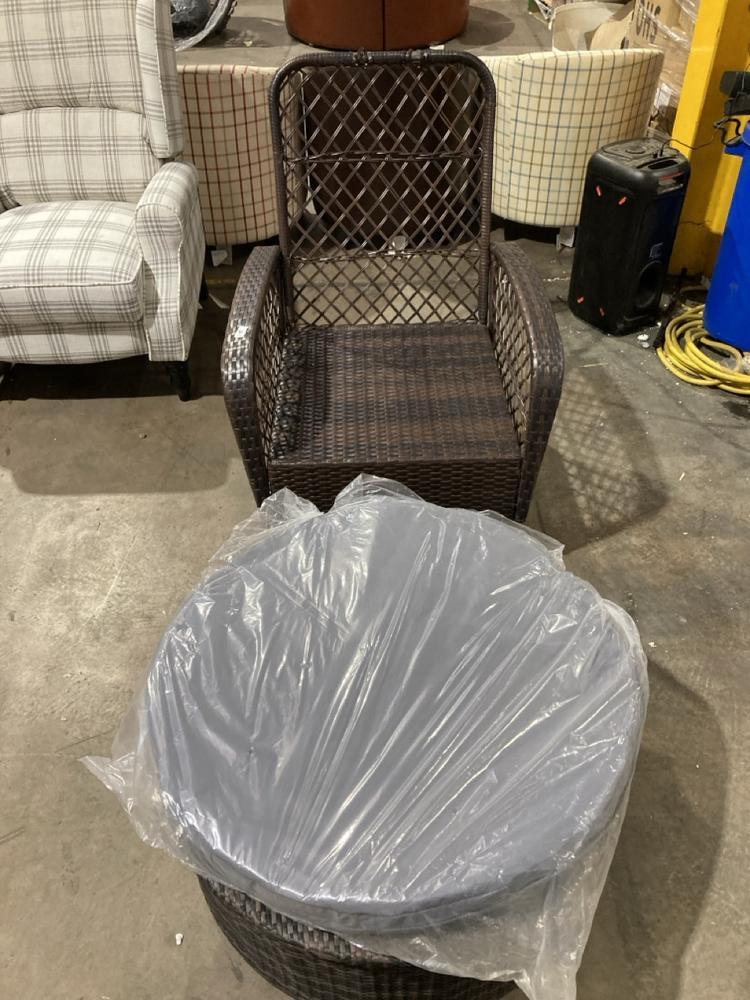 Lot 112  
            Birmingham SR106 - Collection or Optional Delivery Available 

                
BROWN WICKER ROCKING CHAIR WITH ROUND COFFEE TABLE (LOCATION: L)