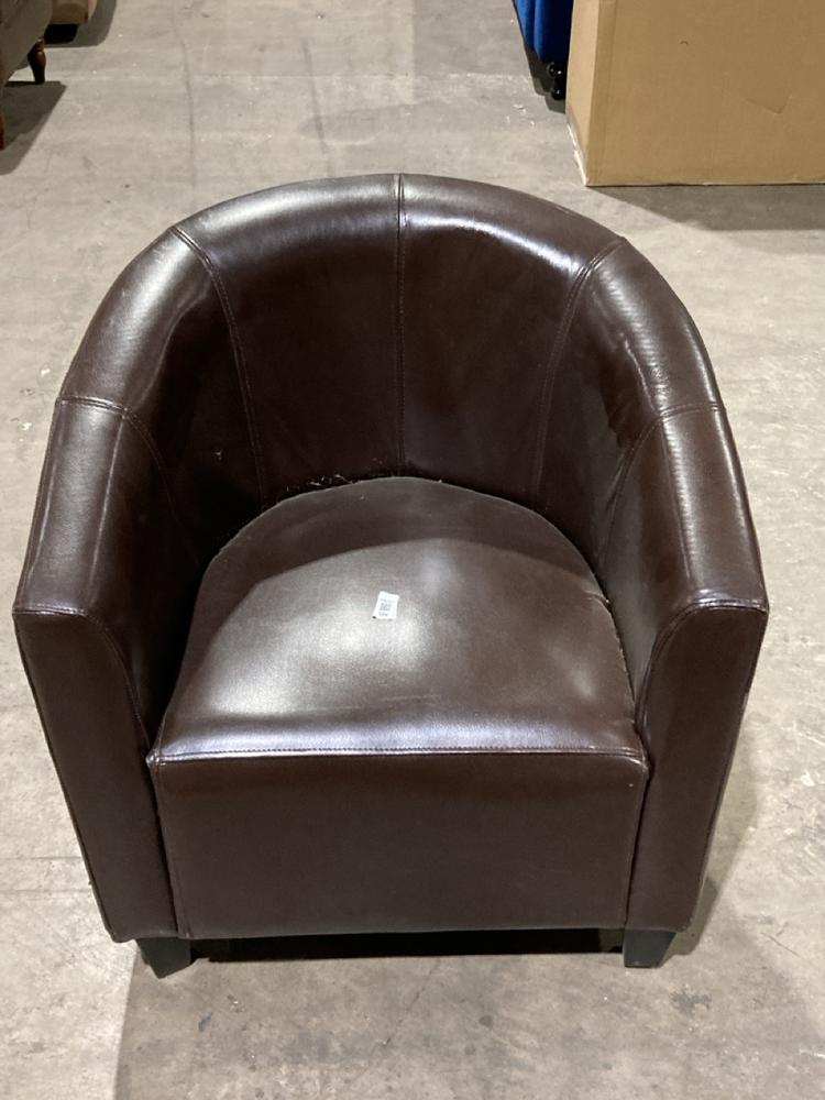 Lot 186  
            Birmingham SR106 - Collection or Optional Delivery Available 

                
TUB CHAIR IN BROWN LEATHER FABRIC (LOCATION: ROW 4 - C )