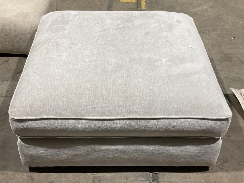 Lot 203  
            Birmingham SR106 - Collection or Optional Delivery Available 

                
SOFOLOGY FOOTSTOOL IN CHENILLE SILVER ORIGINAL RRP £499 (SOF3319-22994) (LOCATION...