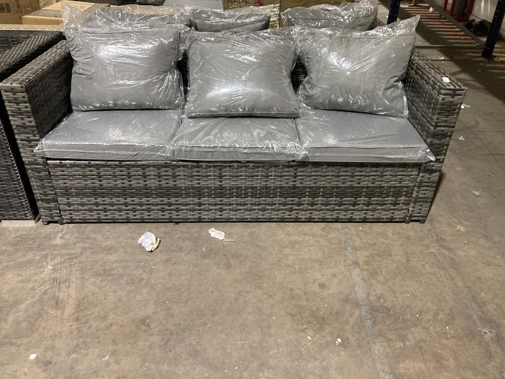 Lot 261  
            Birmingham SR106 - Collection or Optional Delivery Available 

                
RATTAN OUTDOOR 3 SEATER SOFA WITH CUSHION (LOCATION: F)