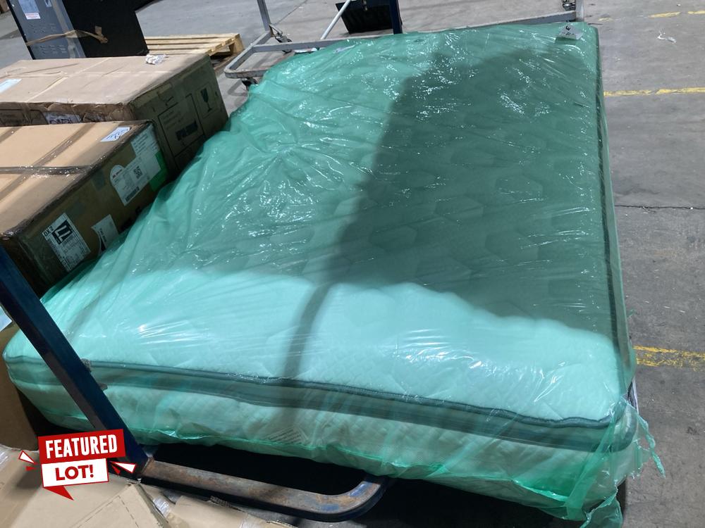Lot 29  
            Birmingham SR106 - Collection or Optional Delivery Available 

                
SILENTNIGHT MEMORY COOL 2500 PILLOWTOP KING SIZE MATTRESS ORIGINAL RRP £1470 (003...