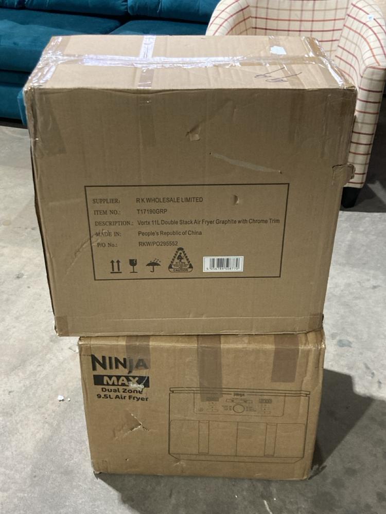 Lot 301  
            Birmingham SR106 - Collection or Optional Delivery Available 

                
NINJA MAX DUAL ZONE AIR FRYER TO INCLUDE VORTX DOUBLE STACK AIR FRYER TOTAL ORIGI...