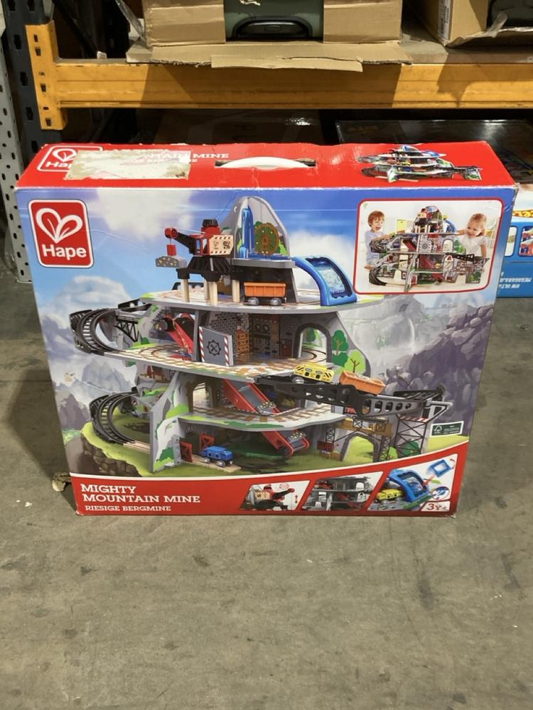 Lot 312  
            Birmingham SR106 - Collection or Optional Delivery Available 

                
HAPE MIGHTY MOUNTAIN RIESIGE BERGMINE CHILDRENS TOY ORIGINAL RRP £189 (LOCATION: ...