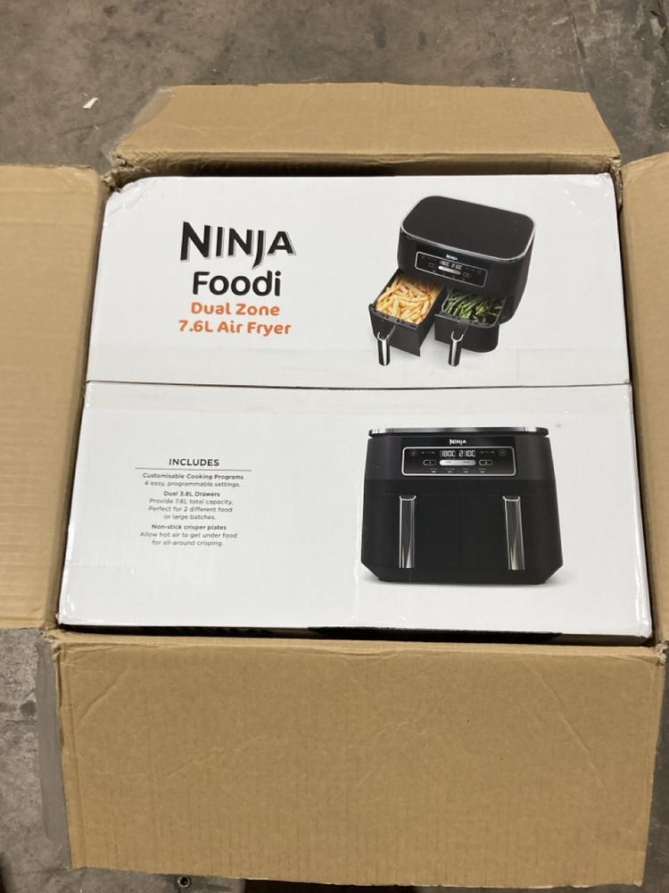 Lot 332  
            Birmingham SR106 - Collection or Optional Delivery Available 

                
NINJA FOODI DUAL ZONE AIR FRYER ORIGINAL RRP £240 - AF200UK - (LOCATION: RACKINGS)