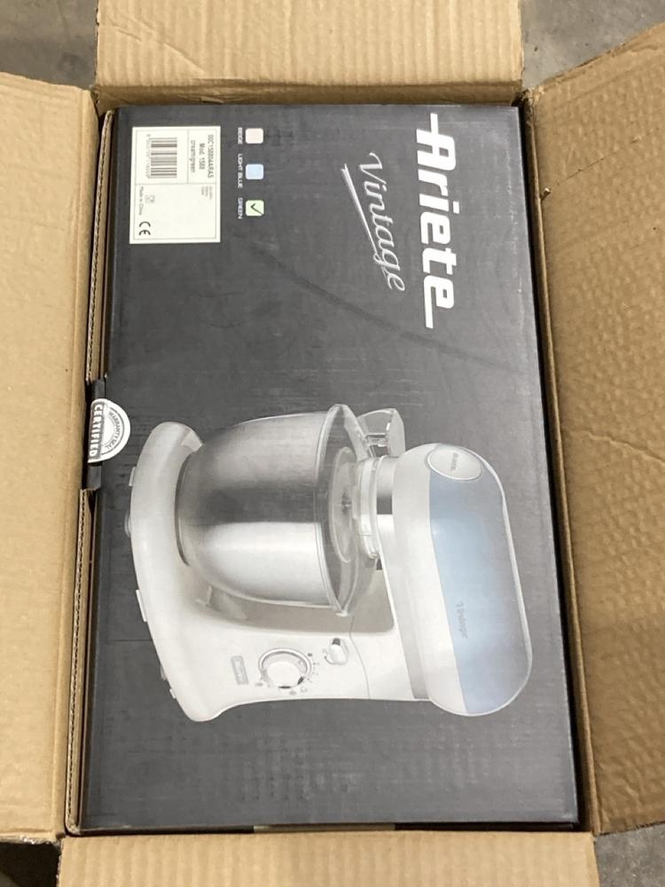 Lot 403  
            Birmingham SR106 - Collection or Optional Delivery Available 

                
ARIETE VINTAGE STAND MIXER FOOD PROCESSOR ORIGINAL RRP £115 (LOCATION: RACKINGS)