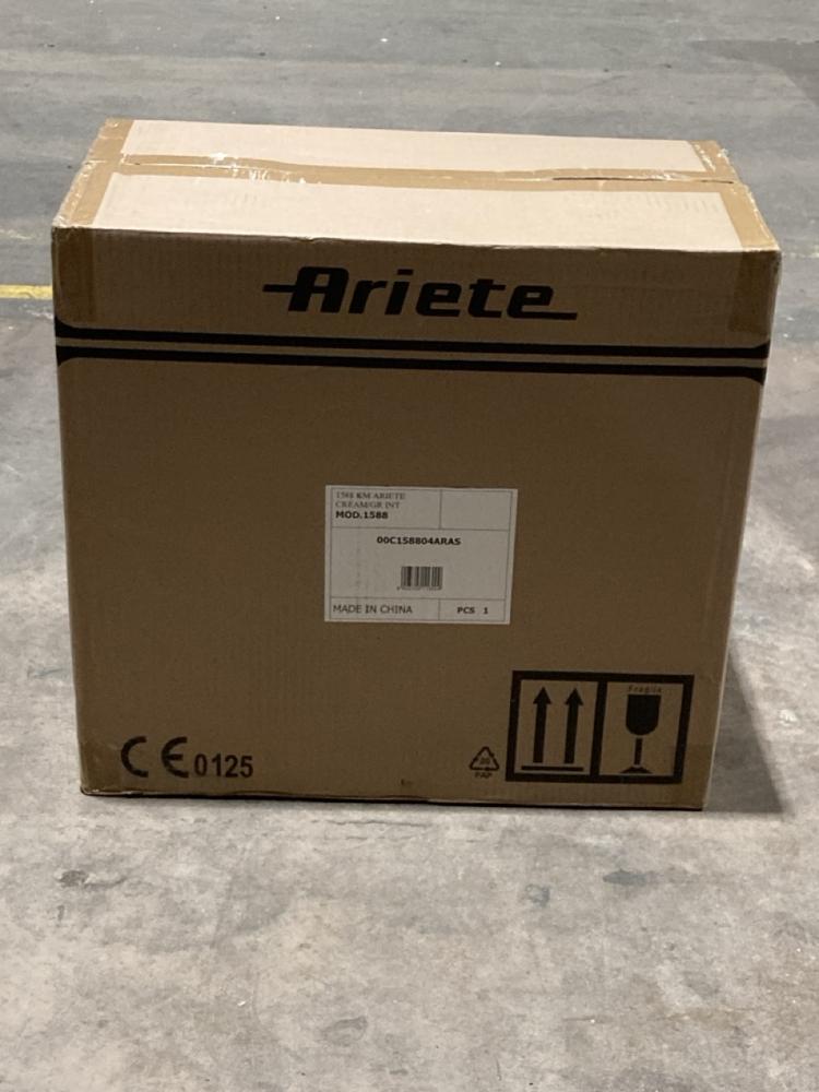 Lot 422  
            Birmingham SR106 - Collection or Optional Delivery Available 

                
ARIETE VINTAGE STAND MIXER FOOD PROCESSOR ORIGINAL RRP £115 (LOCATION: RACKINGS)