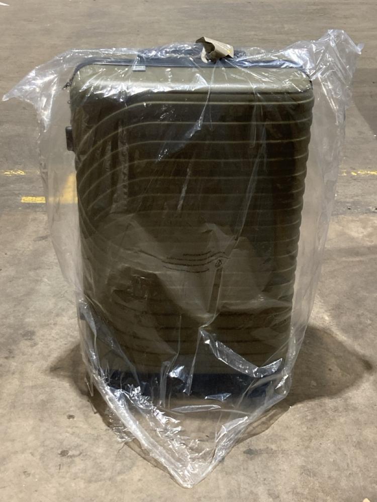 Lot 425  
            Birmingham SR106 - Collection or Optional Delivery Available 

                
DUNELM ELEMENTS OLIVE LARGE SUITCASE (LOCATION: RACKINGS)